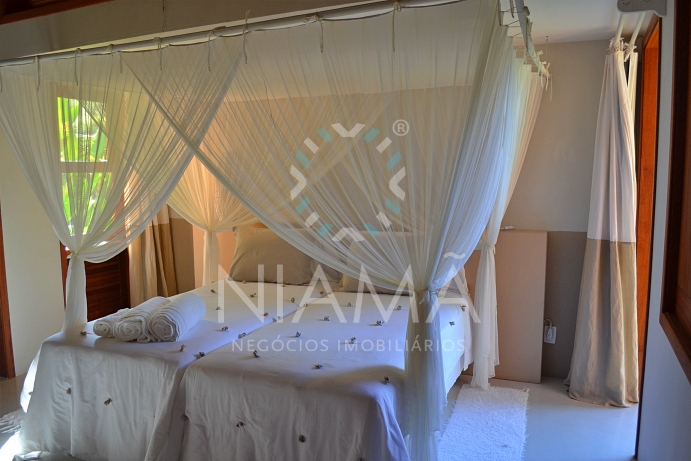 villa luxuosa no quadrado a venda em trancoso